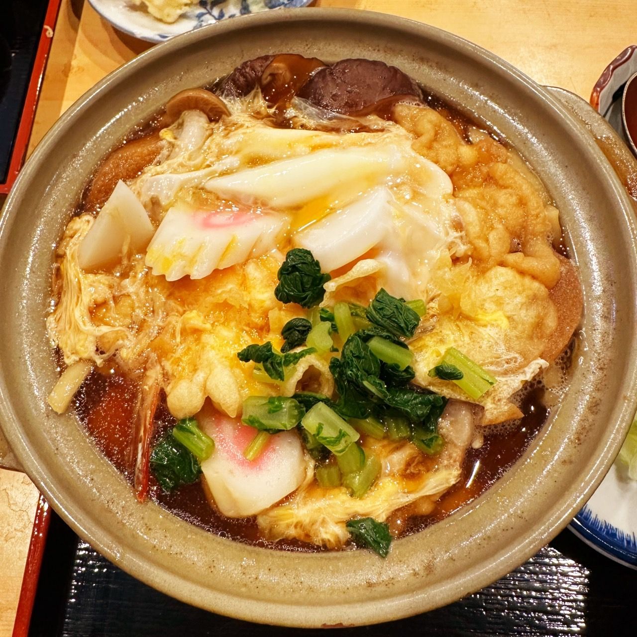 鍋焼きうどん